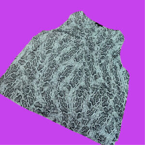 NWOT West Kei snakeskin top 1X